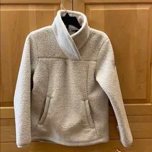 The north face girl’s campshire pullover fleece
